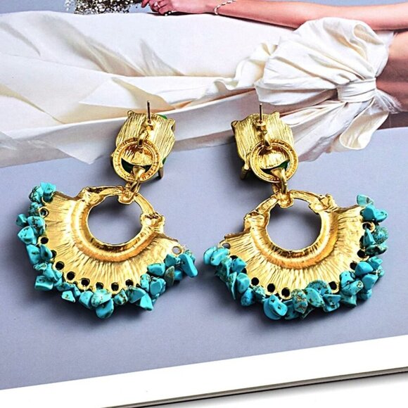 NWT Gold Natural Turquoise Gemstone Dangle Drop Statement Earrings - Picture 2 of 8